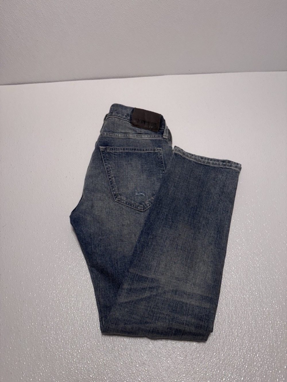 Express Factory "Rocco" Size 30x30 Distressed Slim Fit Skinny Leg Jeans - EUC